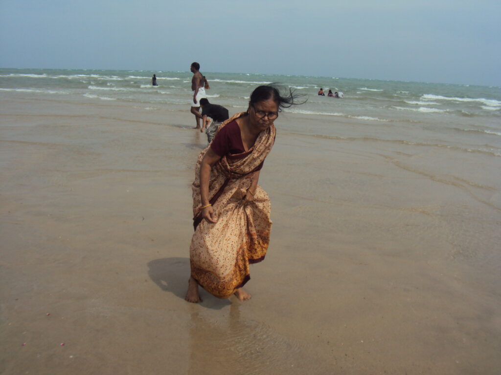 SNAKE PARK, CHENNAI romulus whitaker Tamil Nadu beach shore temple chennai kanya kumari madurai pondicherry mahabalipuram kodaikanal rameshwaram heritage historical DHANUSHKODI BEACH