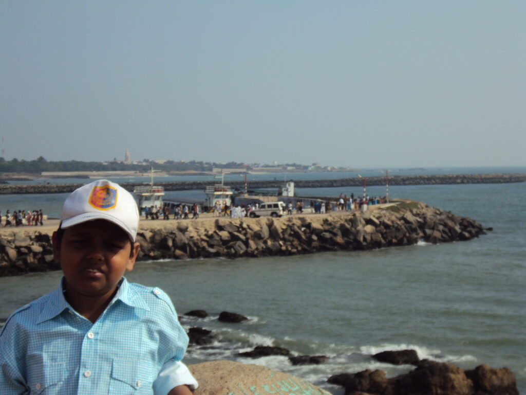 SNAKE PARK, CHENNAI romulus whitaker Tamil Nadu beach shore temple chennai kanya kumari madurai pondicherry mahabalipuram kodaikanal rameshwaram heritage historical VIVEKANANDA ROCK