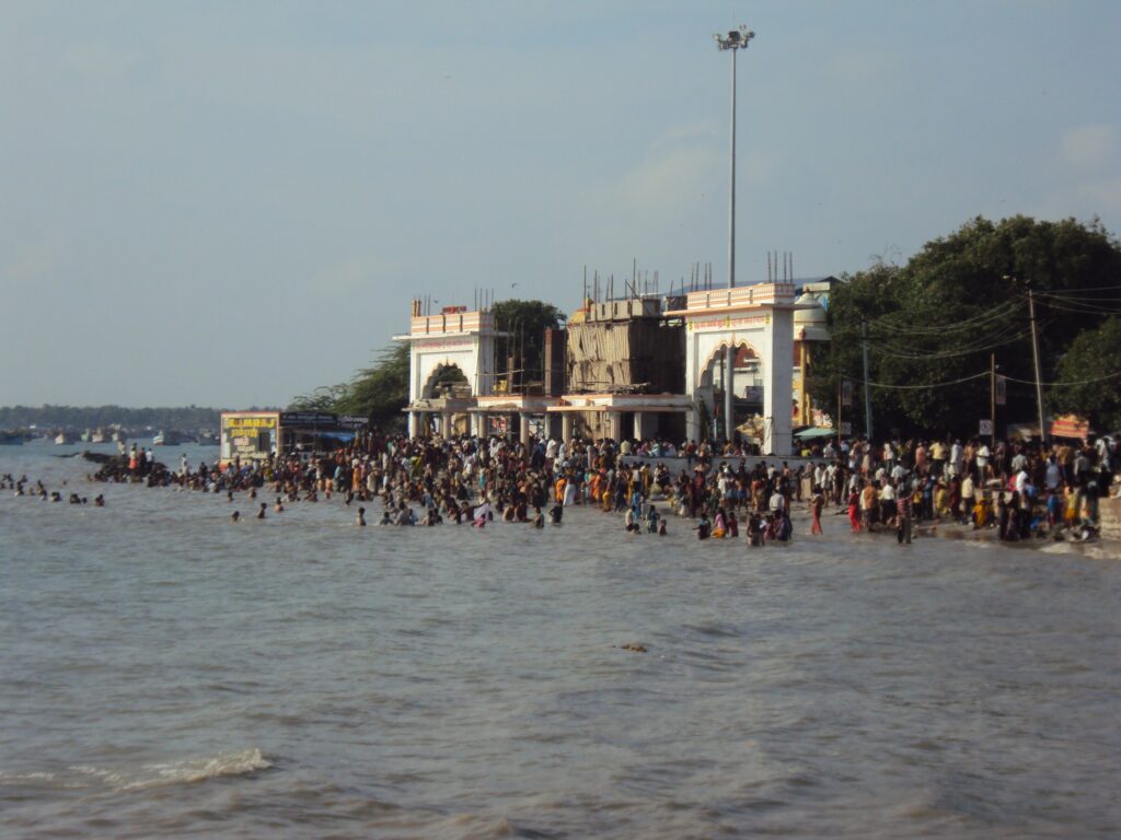 SNAKE PARK, CHENNAI romulus whitaker Tamil Nadu beach shore temple chennai kanya kumari madurai pondicherry mahabalipuram kodaikanal rameshwaram heritage historical AGNEETEERTHAM